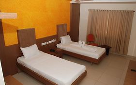 Hotel Pla Amrith Inn